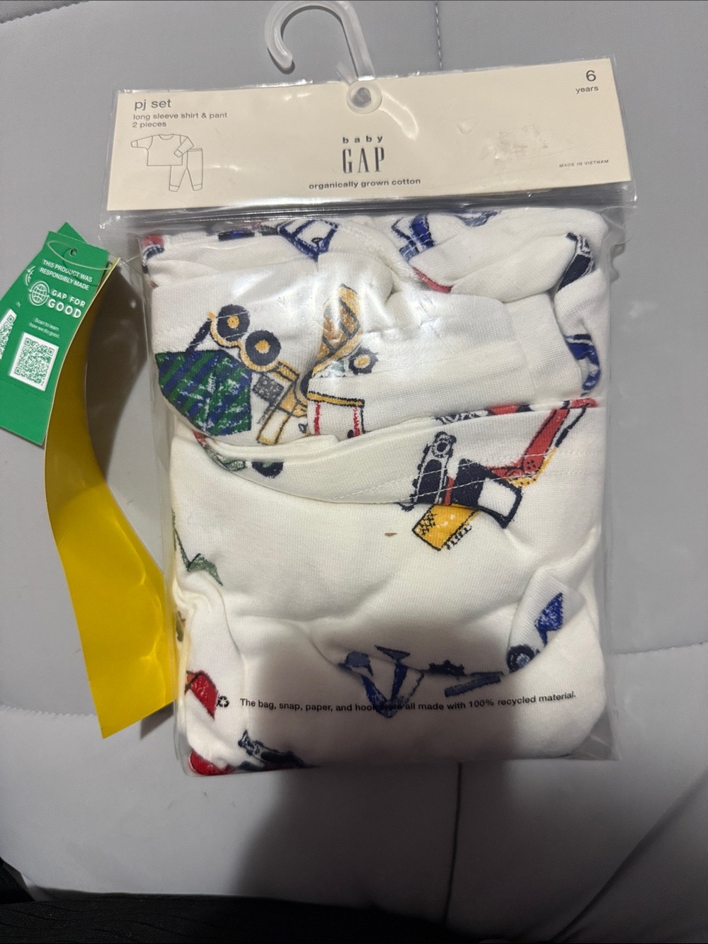 GAP White Kids Pajama Set with Colorful Vehicle Print